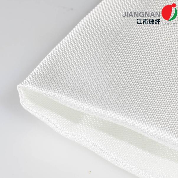 无碱3732工业级耐高温防火玻纤布